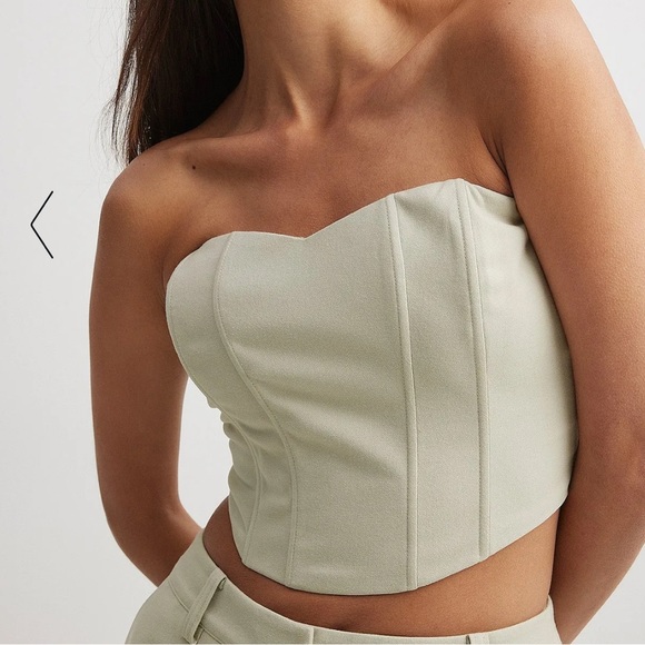 Nak-d Corset Top - Picture 2 of 4